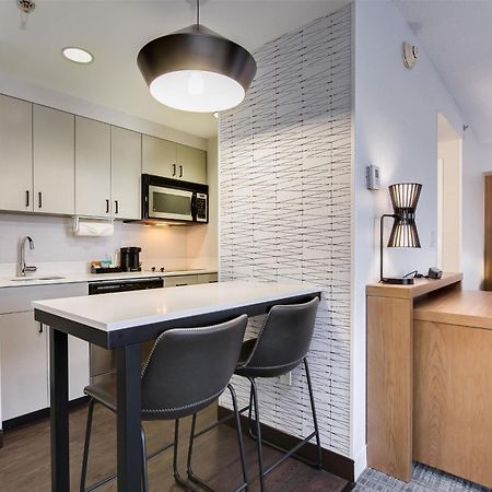 Homewood Suites By Hilton Louisville-East Bagian luar foto