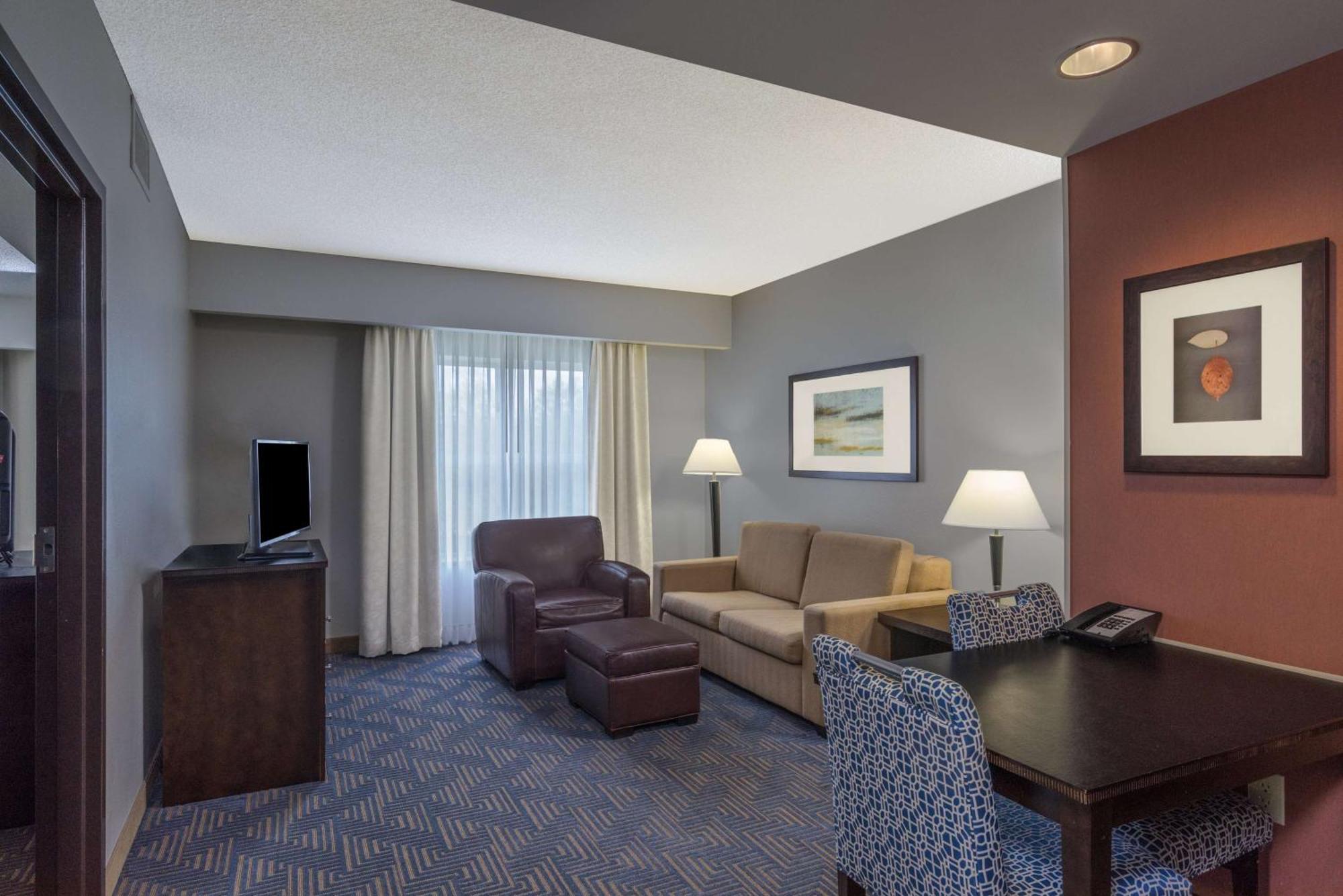 Homewood Suites By Hilton Louisville-East Bagian luar foto